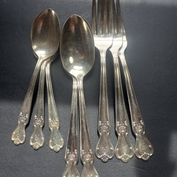 Silver Plate Flatware Lot of 8 Vintage Old Company Plate 'R' Monogrammed - Picture 1 of 5